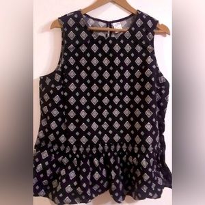 Black and White - Women XL Time And Tru  tunic sleeveless top